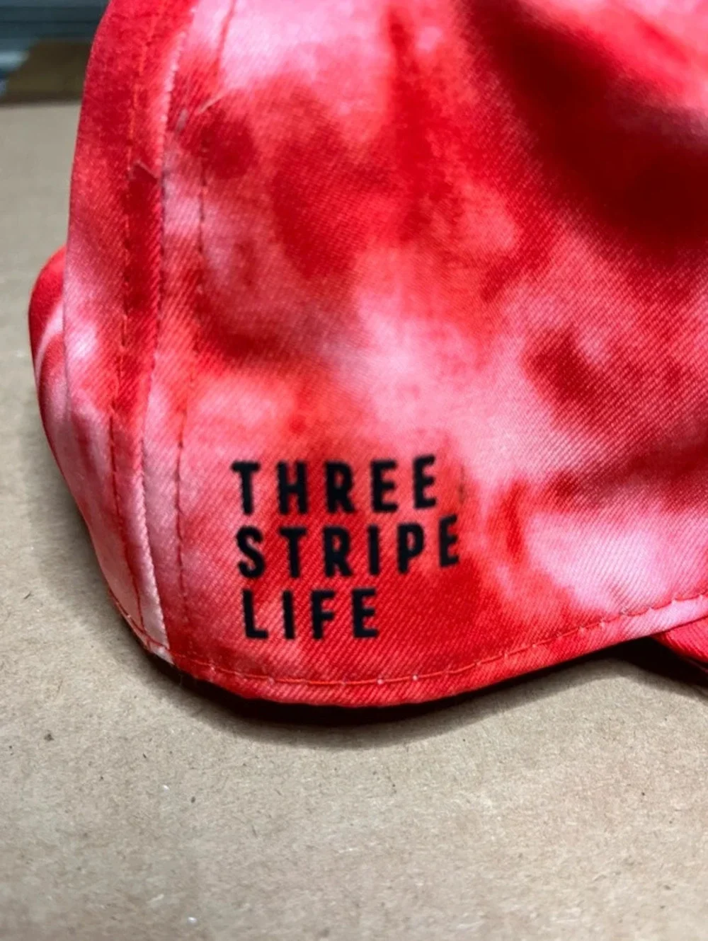 Adidas Aeroready Men’s Training Tie Dye Snapback, Vivid Red Flat Brim Cap NWOT